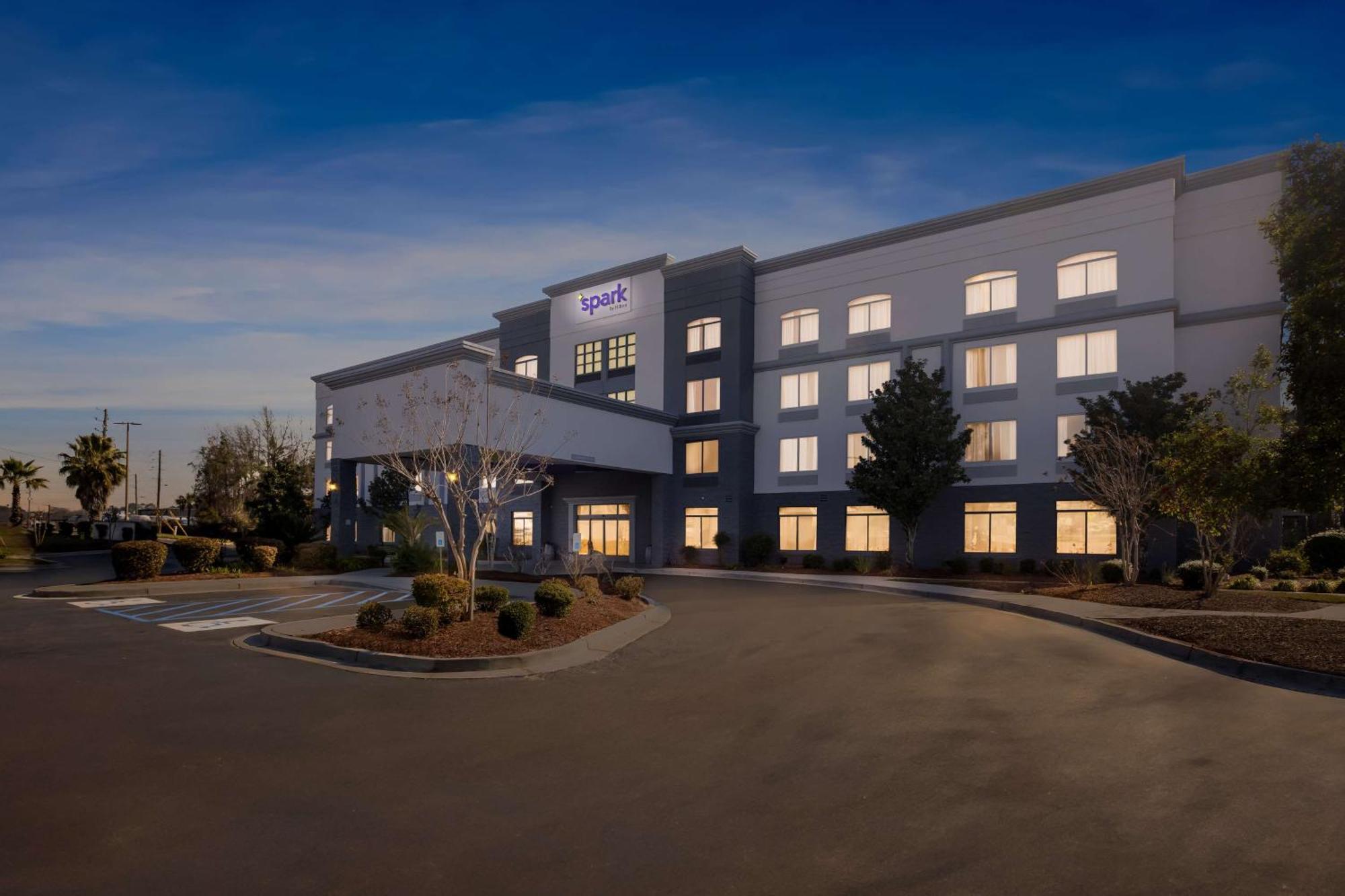 Spark By Hilton Port Wentworth Savannah Exterior photo